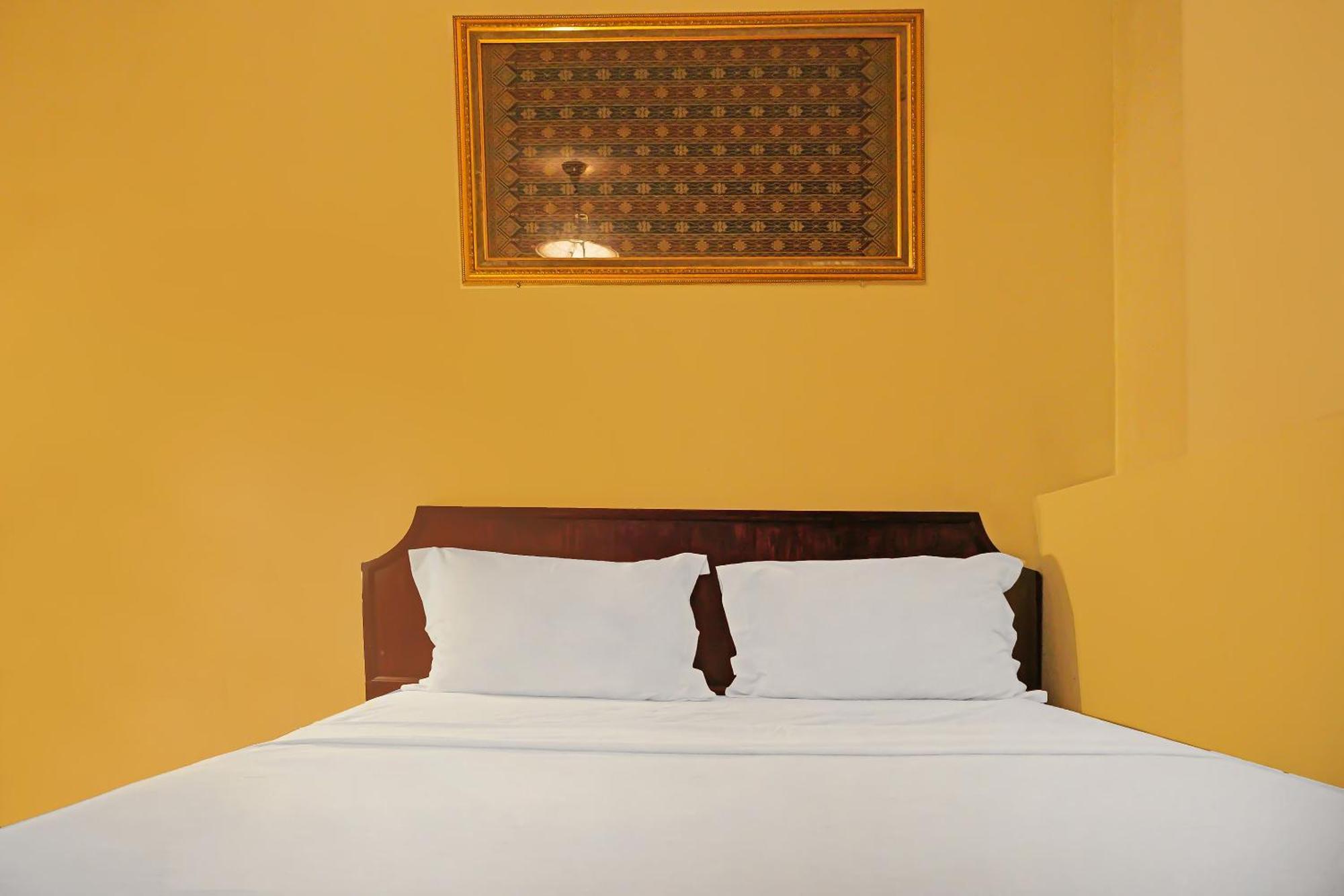 Super Oyo Collection O 92690 Hotel Limas Palembang Luaran gambar
