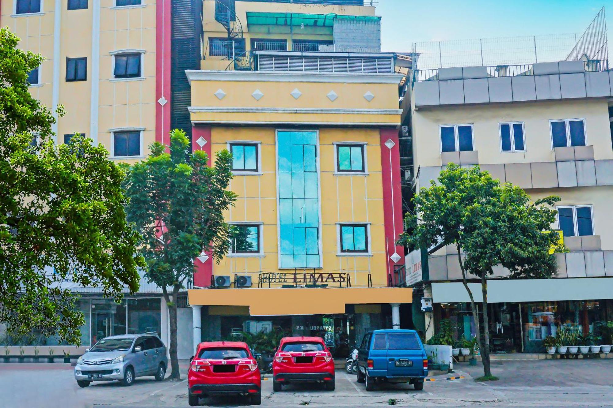 Super Oyo Collection O 92690 Hotel Limas Palembang Luaran gambar